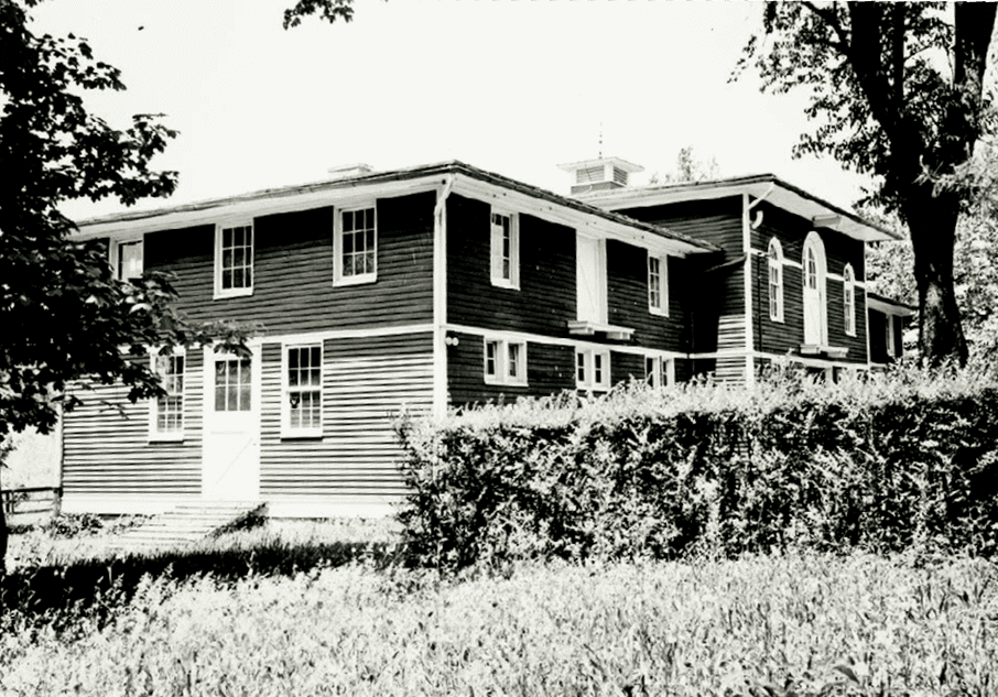 Carriage House 1937